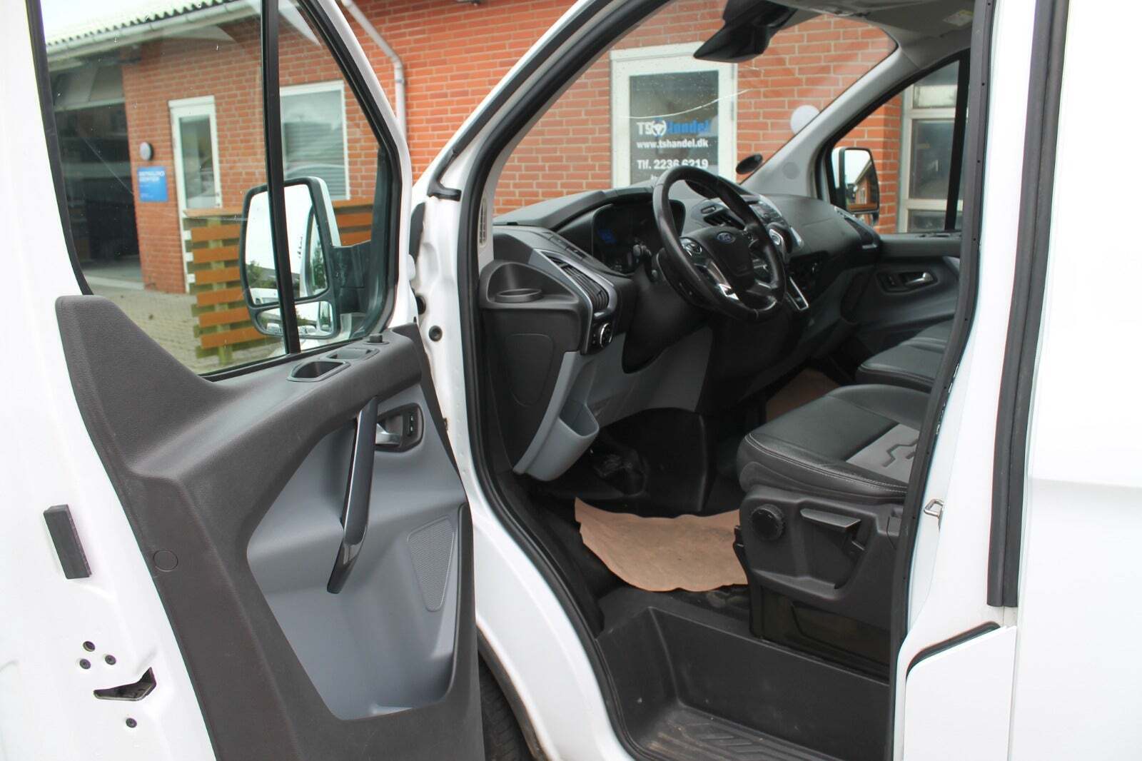 Ford Transit Custom 290S 2,0 TDCi 170 Sport aut.