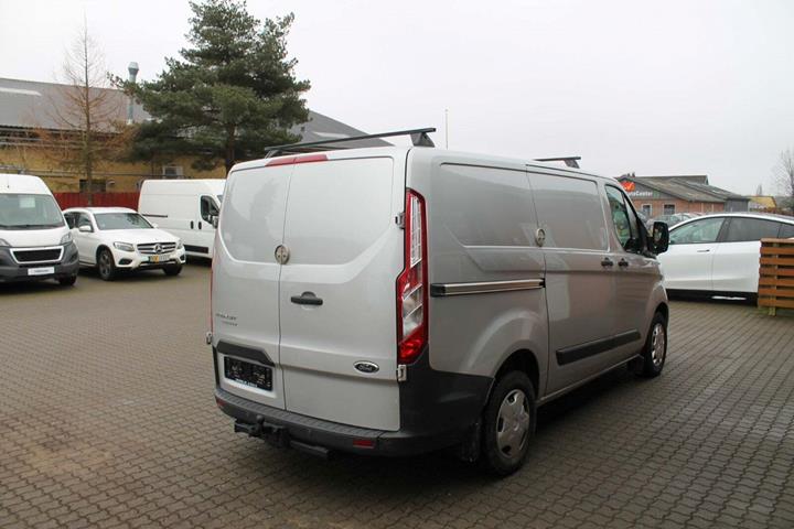 undefined Ford Transit Custom 270 L1 fra 2017 set udefra
