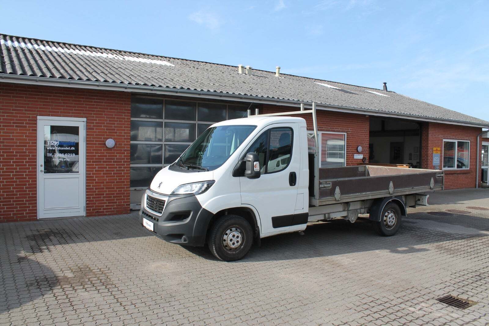 Peugeot Boxer 335 2,2 BlueHDi 165 L3 Plus