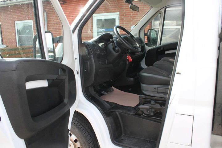undefined Peugeot Boxer 335 fra 2021
