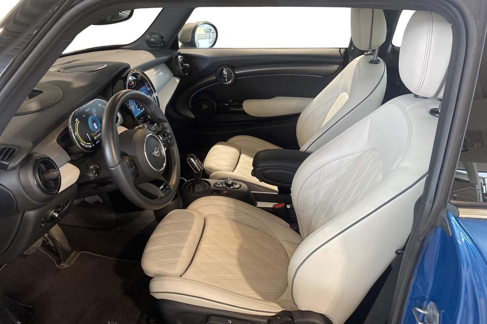 Mini Cooper SE Yours Trim