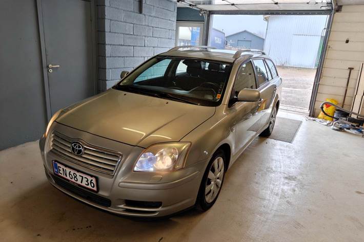 undefined Toyota Avensis fra 2006