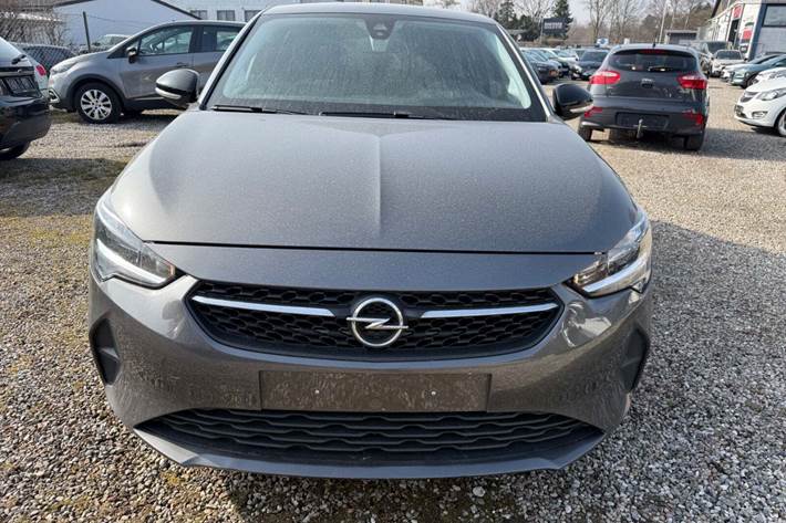 Grå Opel Corsa fra 2020
