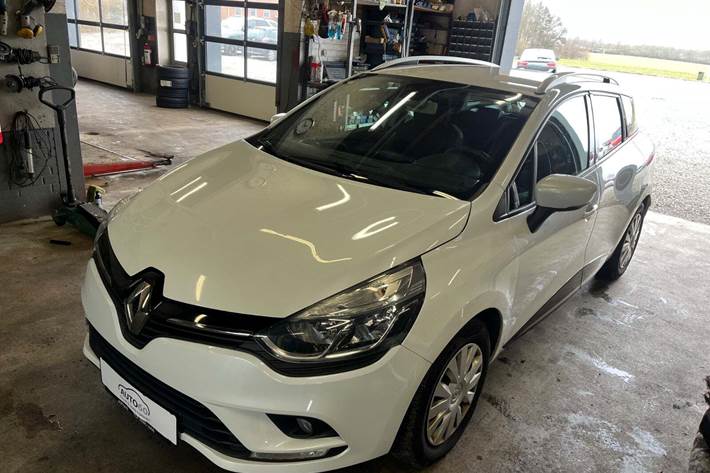 Hvid Renault Clio IV fra 2017