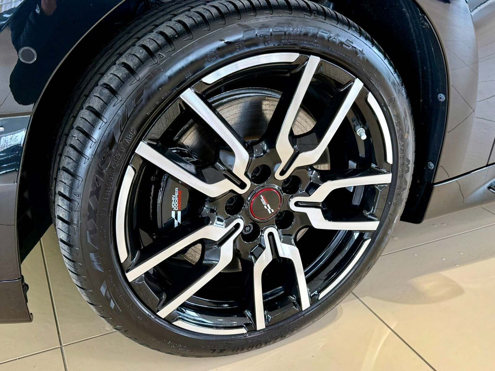 Mini Cooper SE JCW Trim M