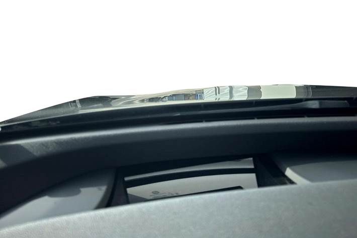 Sort BMW iX fra 2022