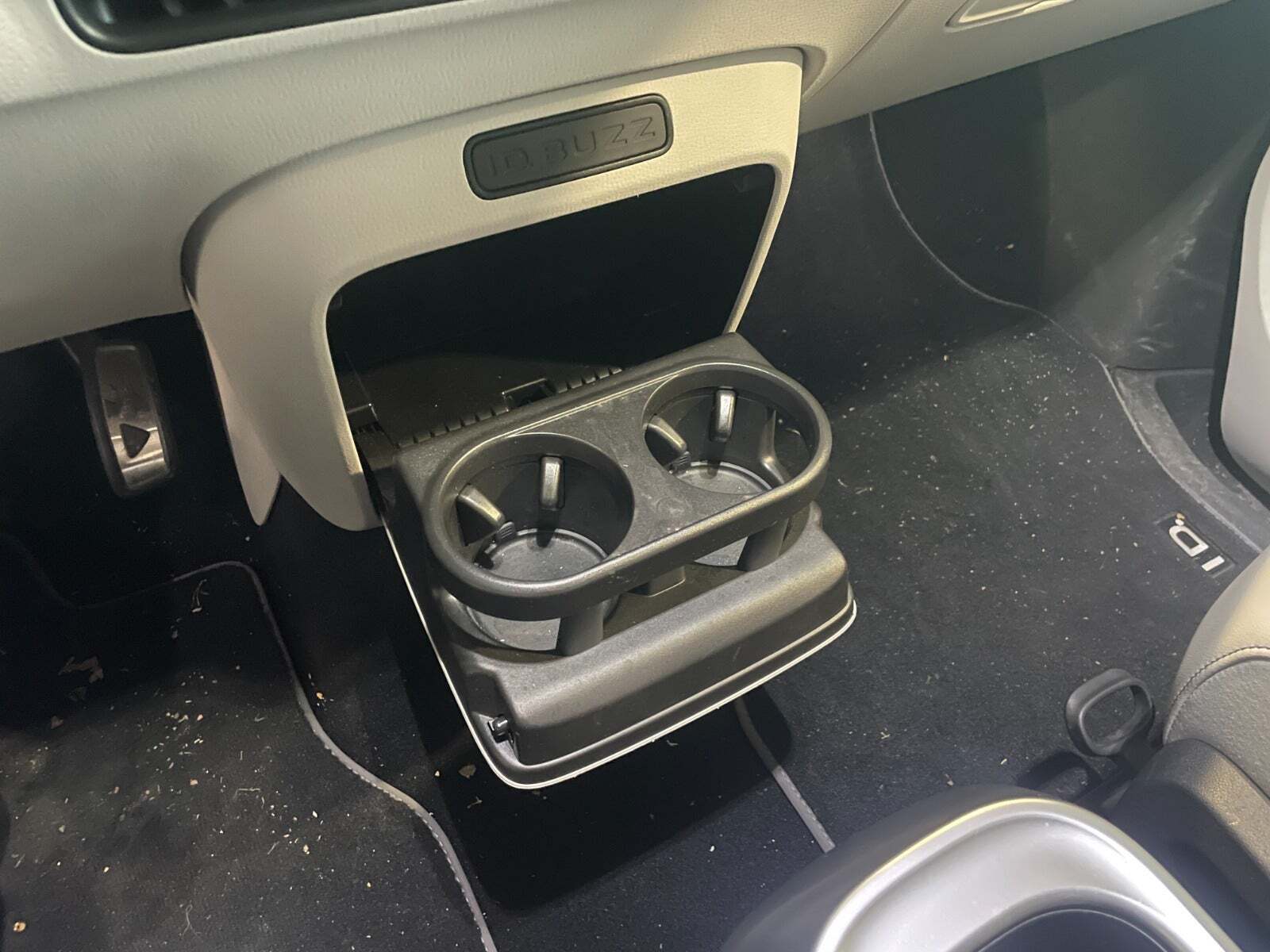 Sølv VW ID.Buzz fra 2023