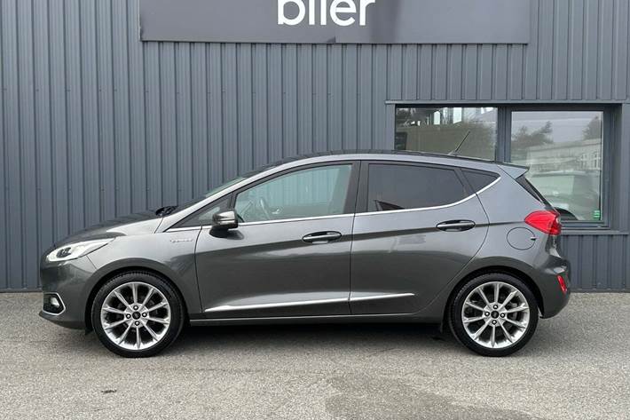 Grå Ford Fiesta fra 2018