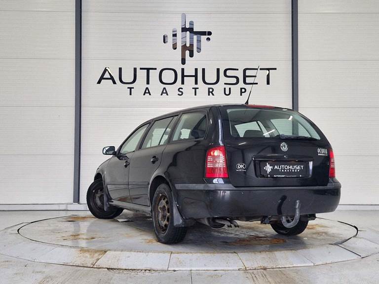 Skoda Octavia 1,6 Ambiente Combi