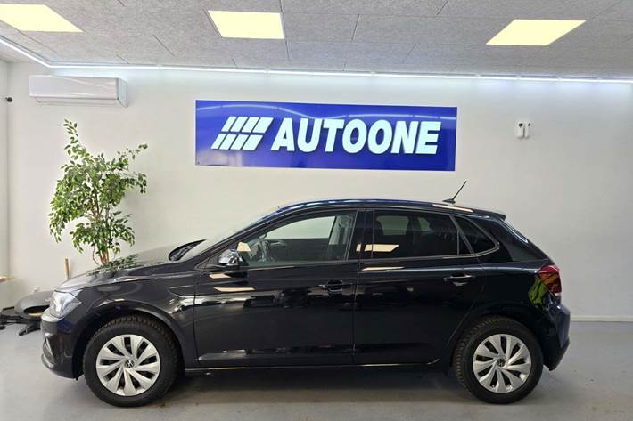 Sort VW Polo fra 2021