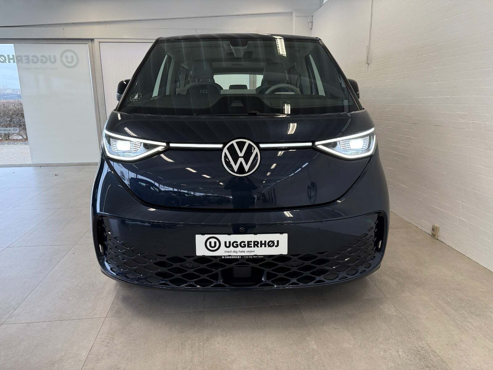 Blå VW ID.Buzz fra 2024