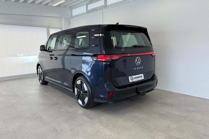 Blå VW ID.Buzz fra 2024
