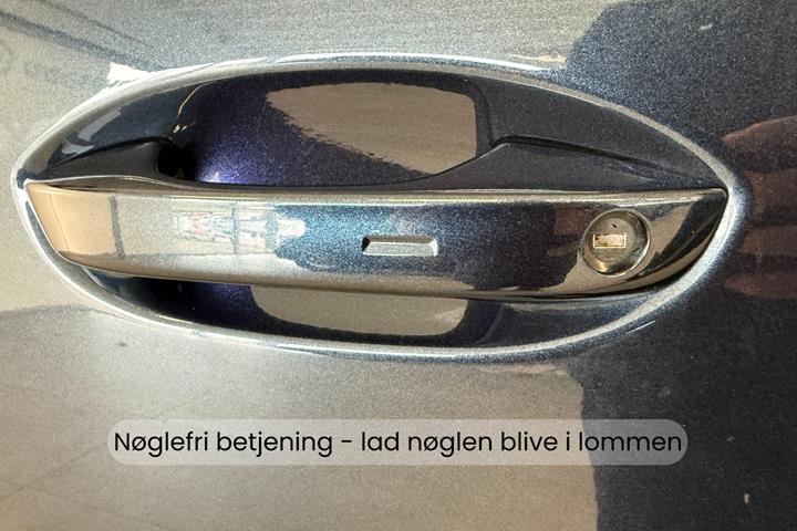 Blå VW ID.Buzz fra 2024