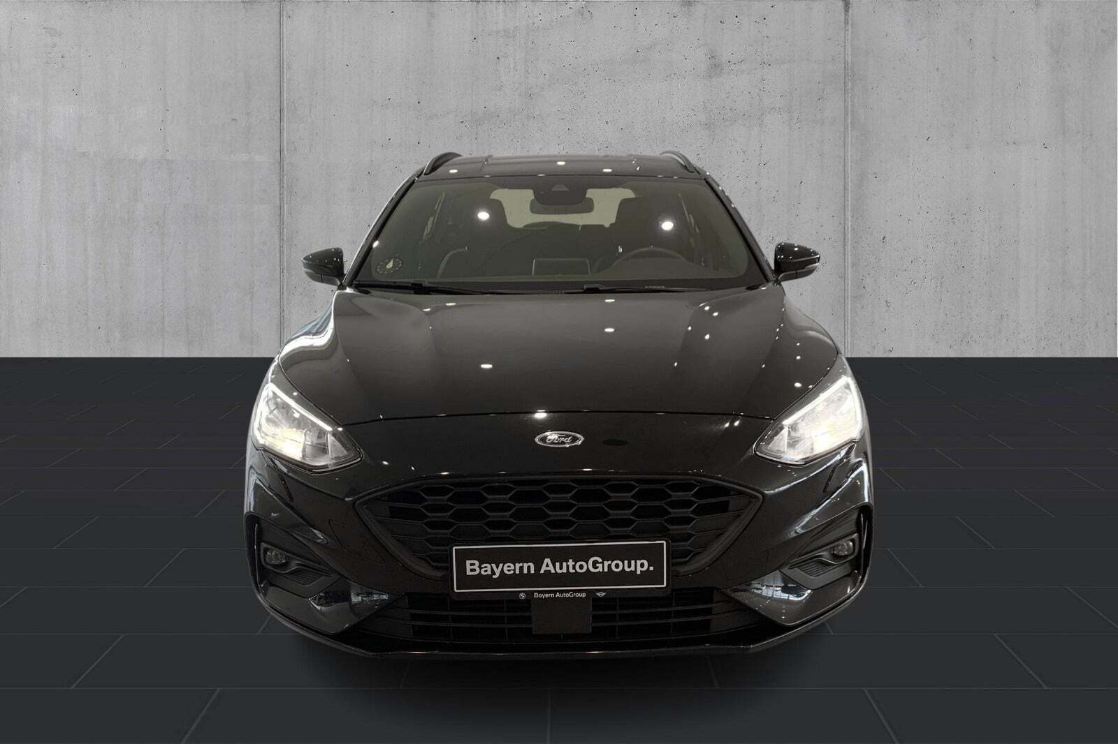 Sort Ford Focus fra 2020