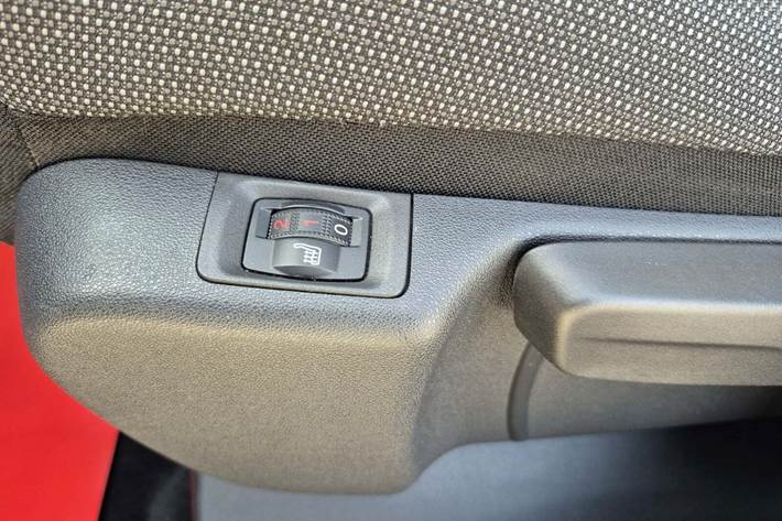 Grå Citroën C3 Aircross fra 2018