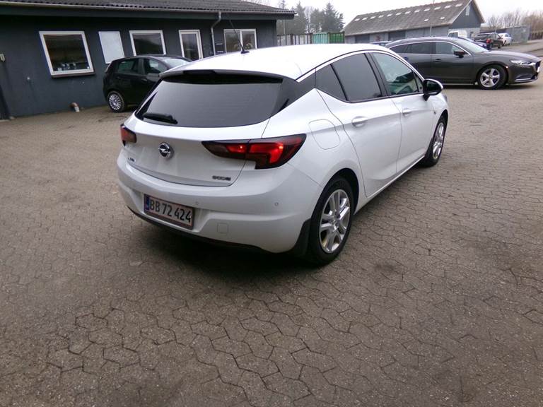 Opel Astra 1,0 T 105 Enjoy