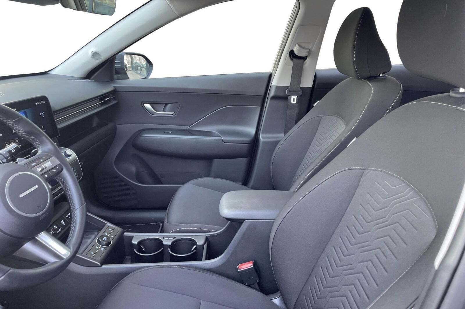 Hyundai Kona 65 EV Essential