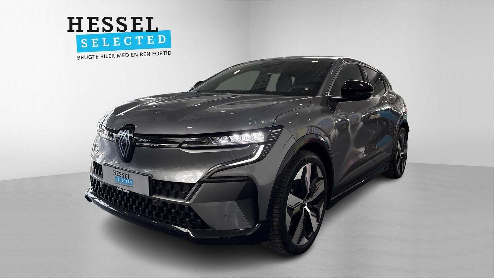 Grå Renault Megane E-Tech fra 2024