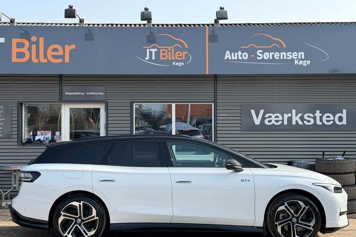 Hvid VW ID.7 fra 2025