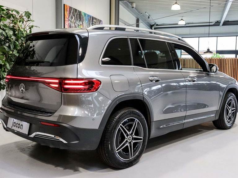 Mercedes EQB250+ AMG Line 7prs