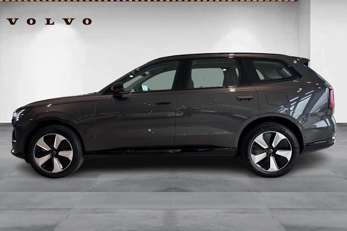 Grå Volvo EX90 fra 2025