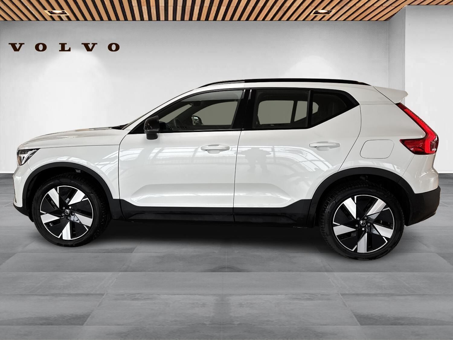 Volvo EX40 Extended Range Plus