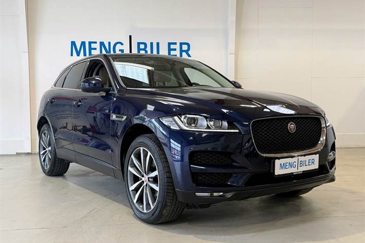 Blå Jaguar F-Pace fra 2016