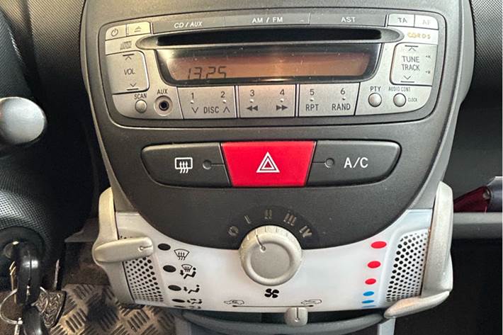 Blå Citroën C1 fra 2010