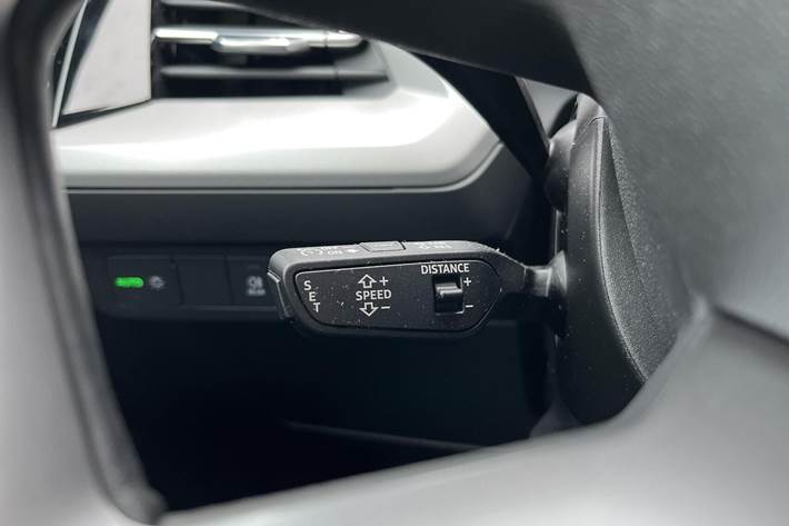 Sort Audi Q4 fra 2024