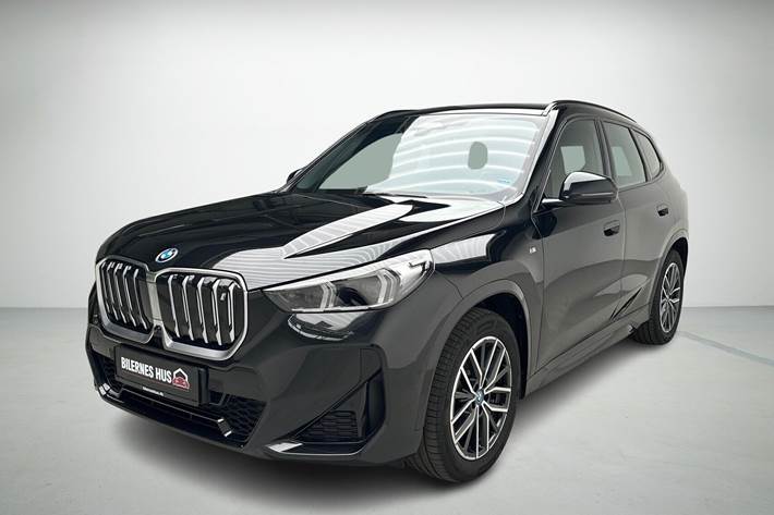 Sort BMW iX1 fra 2023