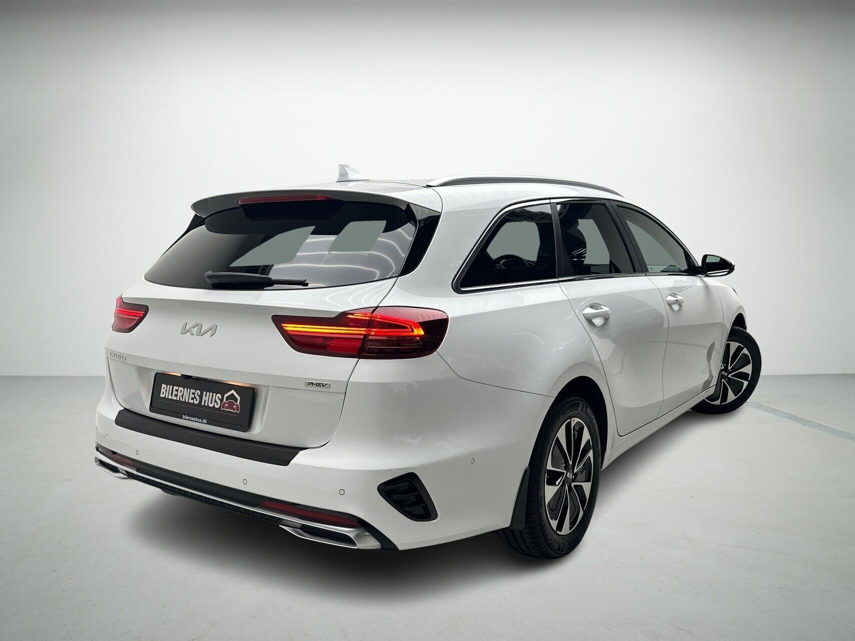 Kia Ceed 1,6 SW GDI PHEV  Plugin-hybrid Upgrade DCT 141HK Stc 6g Aut.