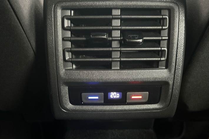 Hvid VW Golf fra 2021