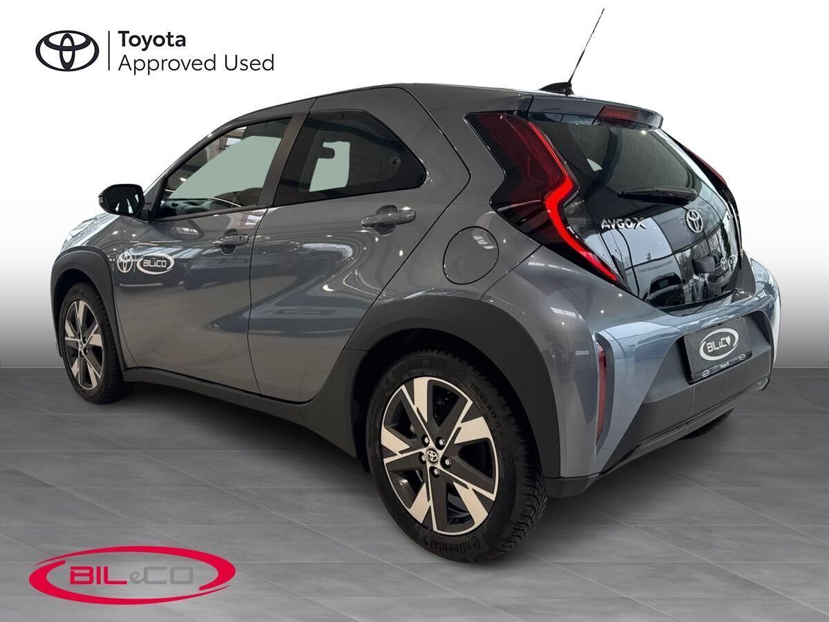Toyota Aygo X 1,5 Hybrid Play Comfort CVT 116HK 5d Aut.