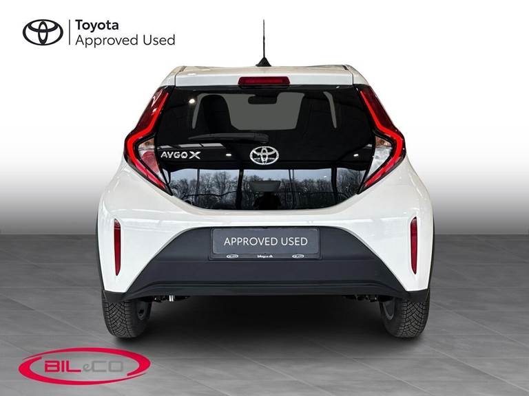 Toyota Aygo X 1,0 VVT-I Active 72HK 5d