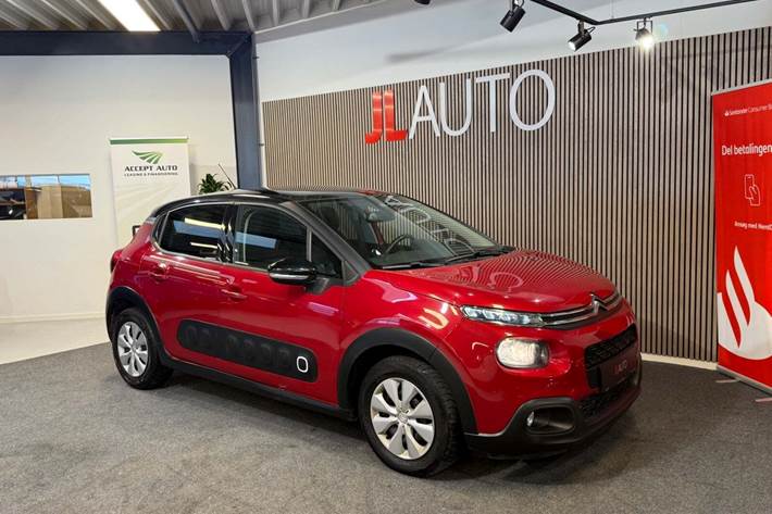 Rød Citroën C3 fra 2019