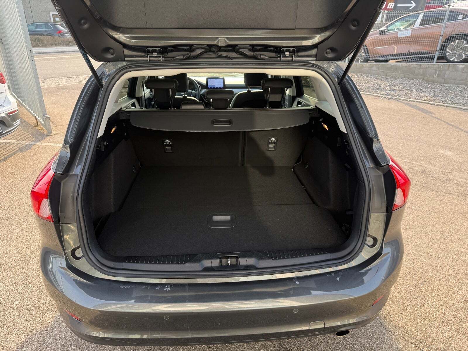 Ford Focus 1,5 EcoBoost Titanium Business stc.