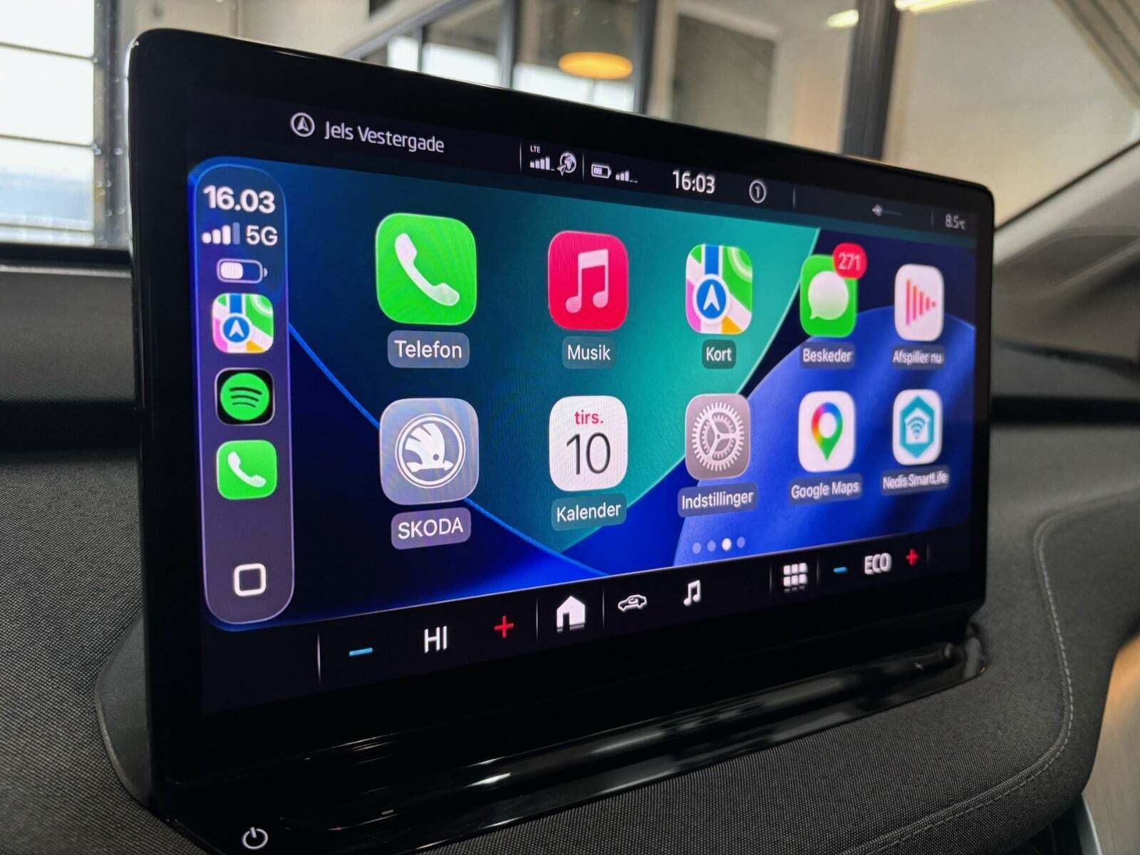 Sort Skoda Enyaq fra 2022