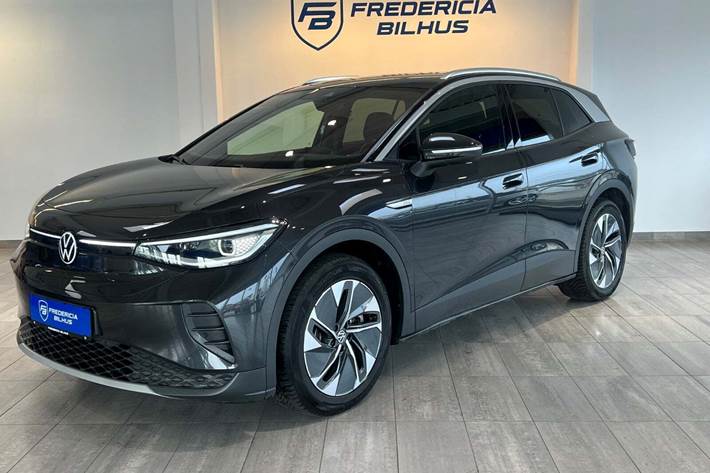 Grå VW ID.4 fra 2022 set udefra