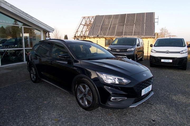 undefined Ford Focus fra 2022 set udefra