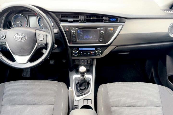undefined Toyota Auris fra 2013