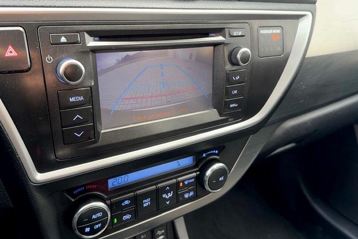 undefined Toyota Auris fra 2013