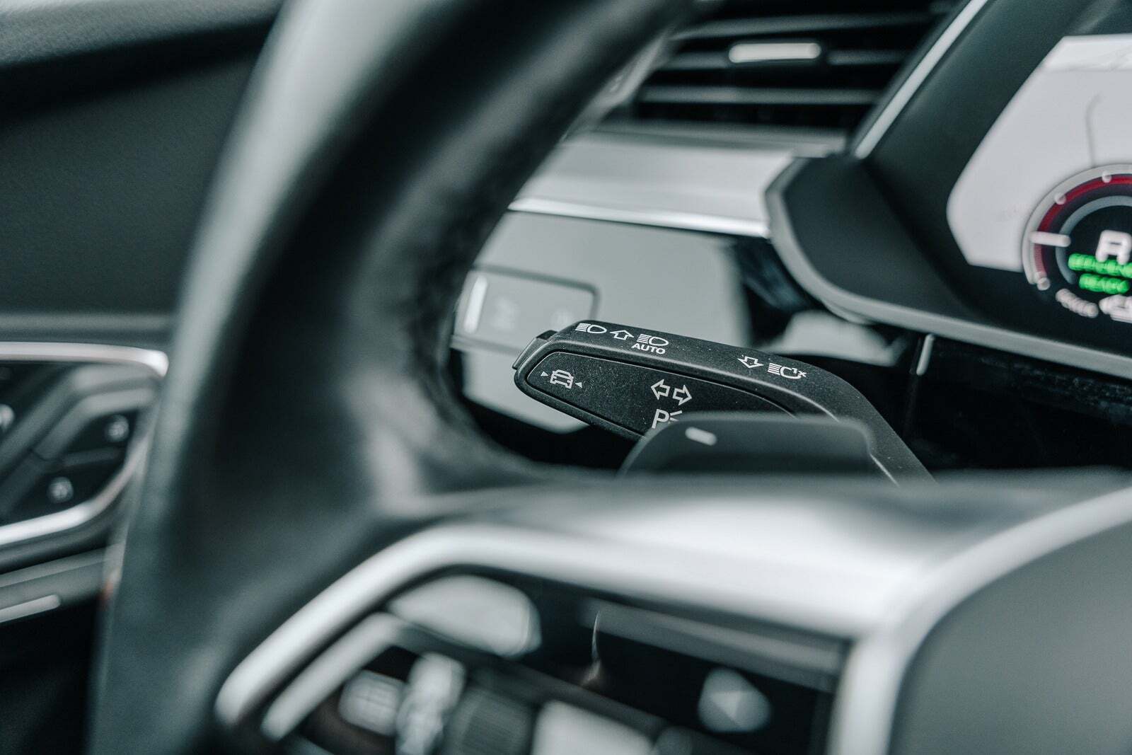 Sort Audi e-tron fra 2022