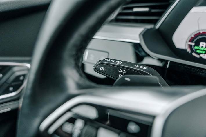 Sort Audi e-tron fra 2022