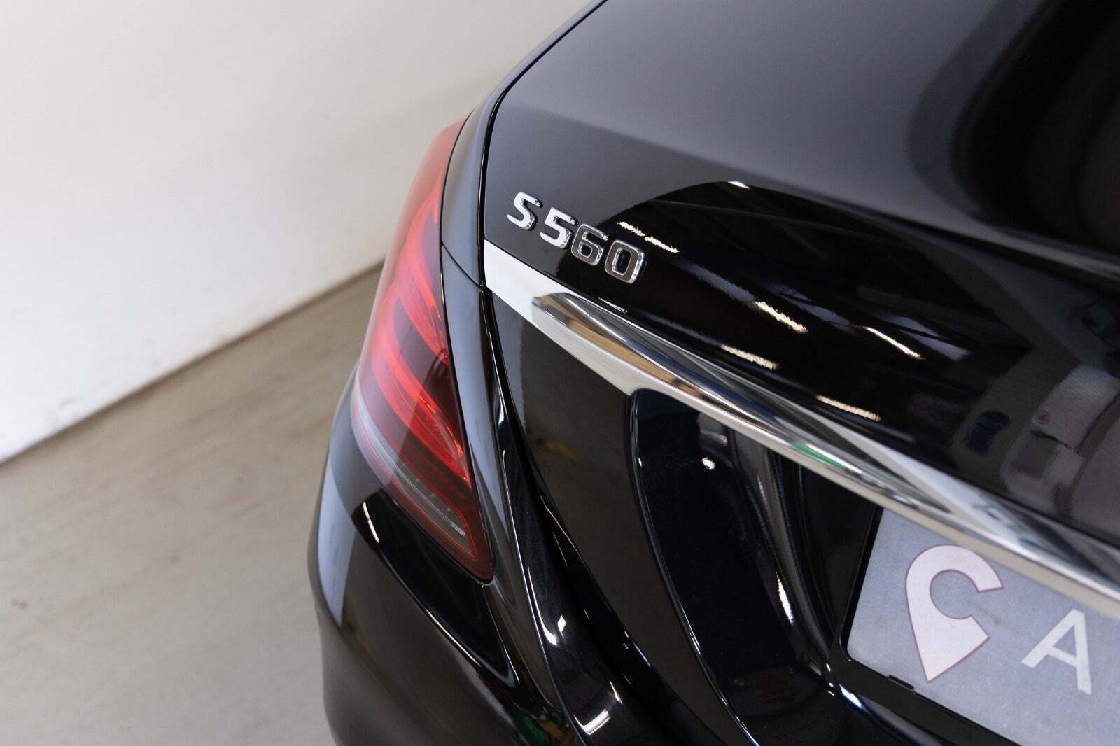 Sort Mercedes S560 fra 2018