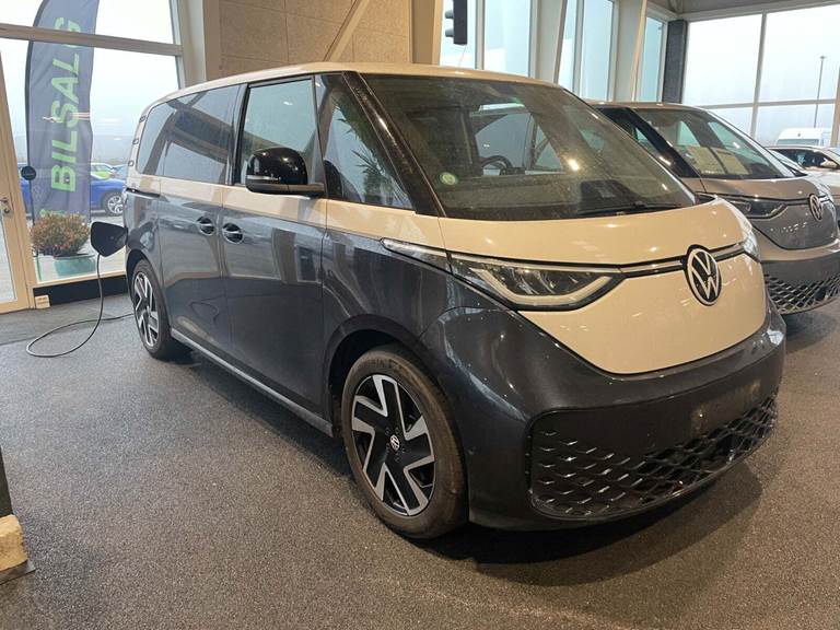 VW ID.Buzz 77 Pro SWB