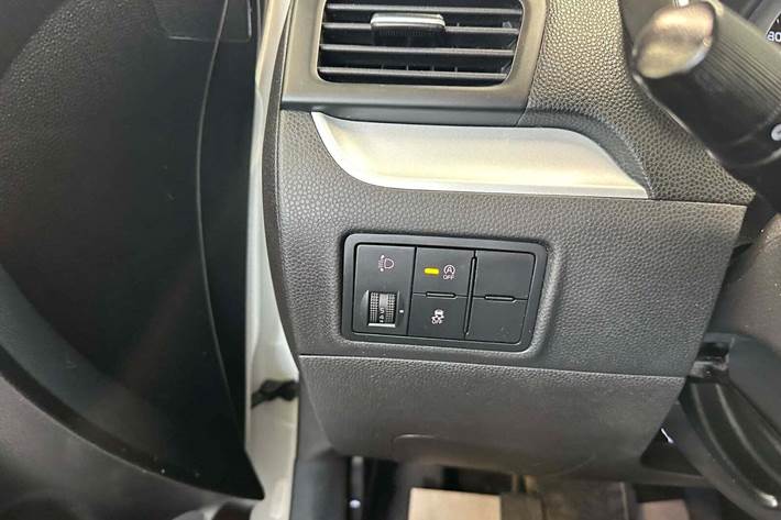 Hvid Kia Picanto fra 2017