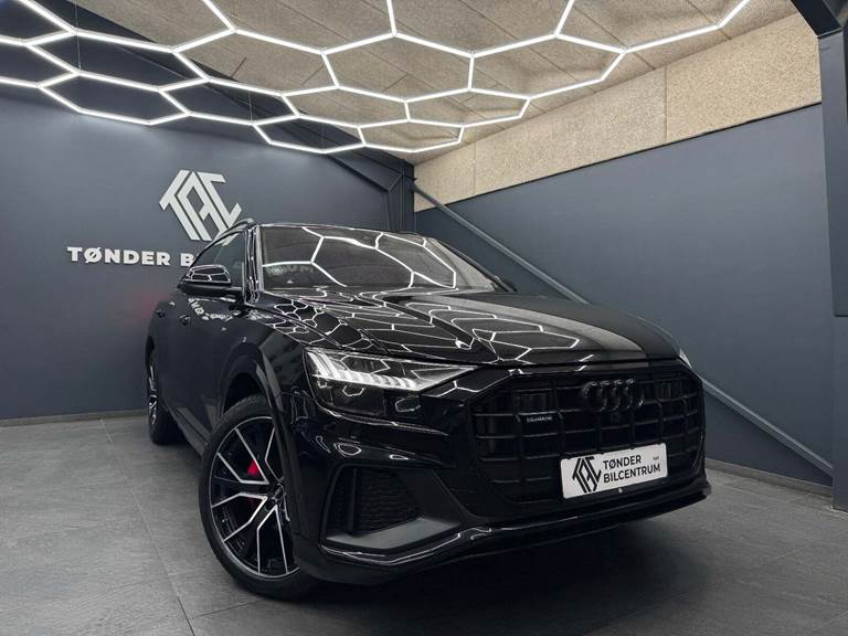 Audi Q8 50 TDi S-line quattro Tiptr.