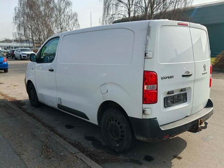 Peugeot Expert 2,0 BlueHDi 120 L2 Plus Van