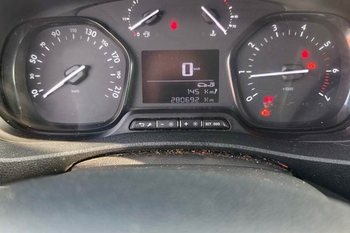 undefined Peugeot Expert fra 2016