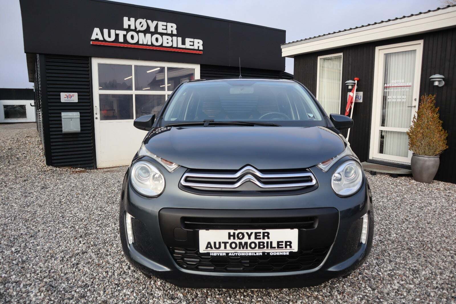 Grå Citroën C1 fra 2015